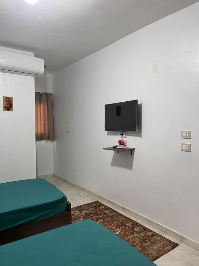 Giza Pyramids View Homestay Kafrat al Jabal Exterior photo